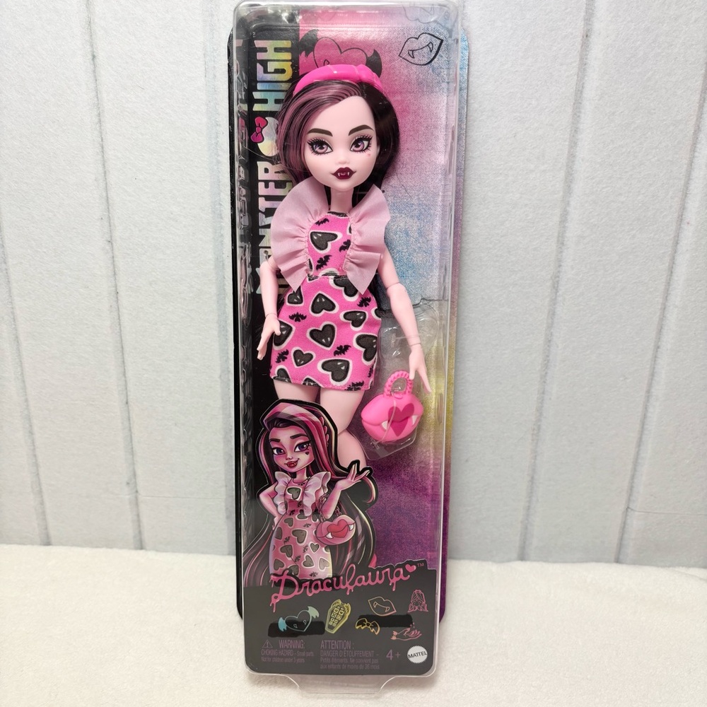 Mattel Monster High G3 Budget‎ Draculaura Doll Articulated